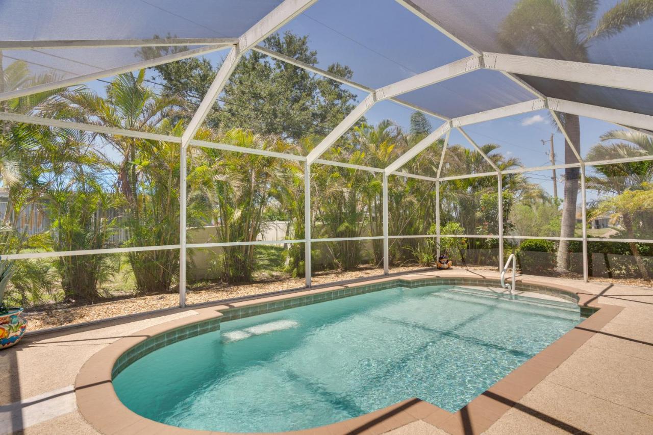 Family-Friendly Home About 10 Mi To Dtwn Cape Coral Kültér fotó
