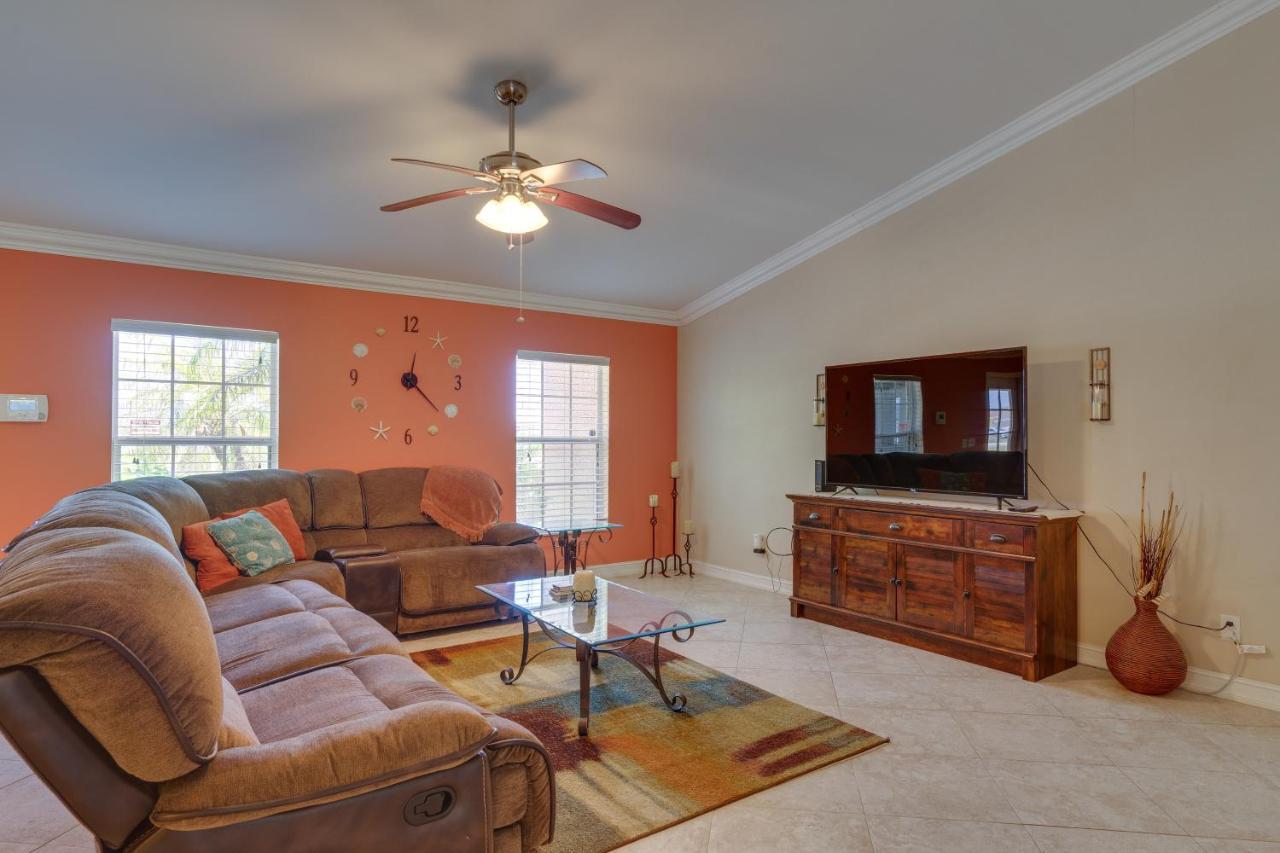 Family-Friendly Home About 10 Mi To Dtwn Cape Coral Kültér fotó