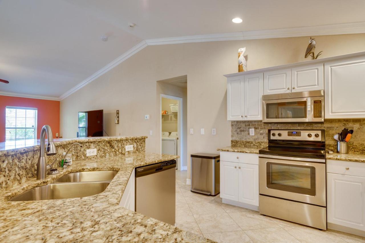 Family-Friendly Home About 10 Mi To Dtwn Cape Coral Kültér fotó